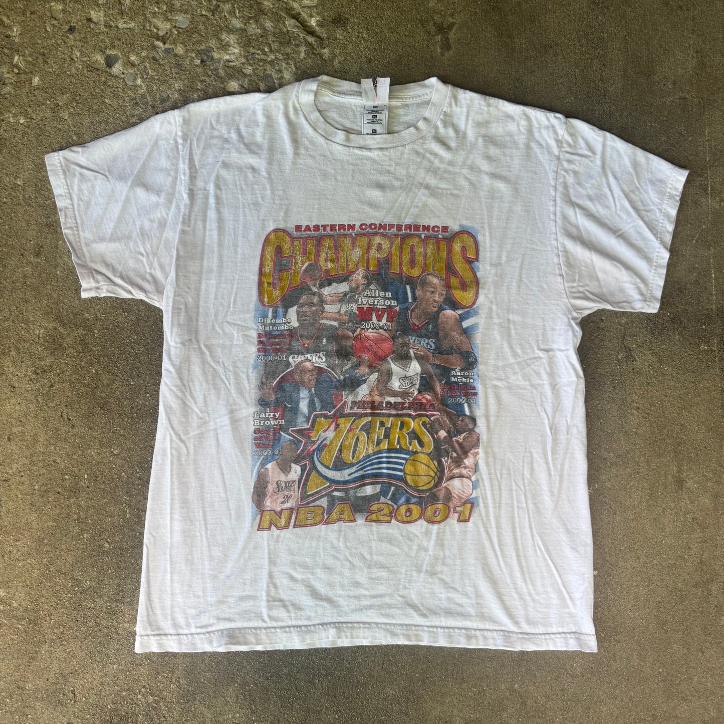 Vintage Philadelphia 76ers T-Shirt