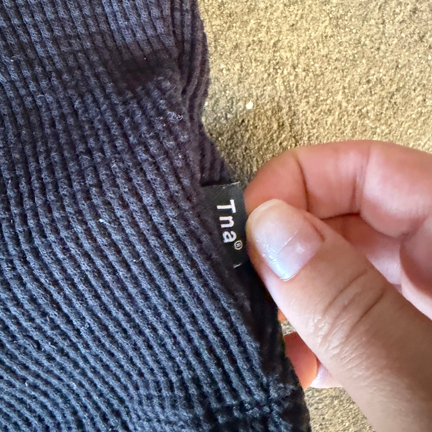 Aritzia TNA Thermal Notch Cropped T-Shirt