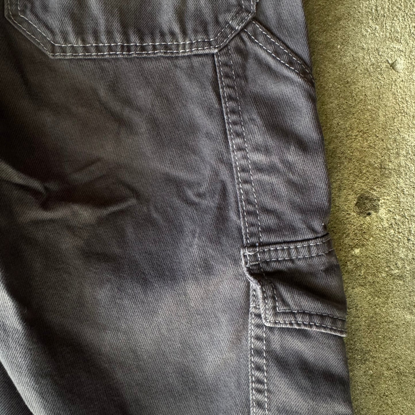 Faded BDG Baggy Cargo Pants