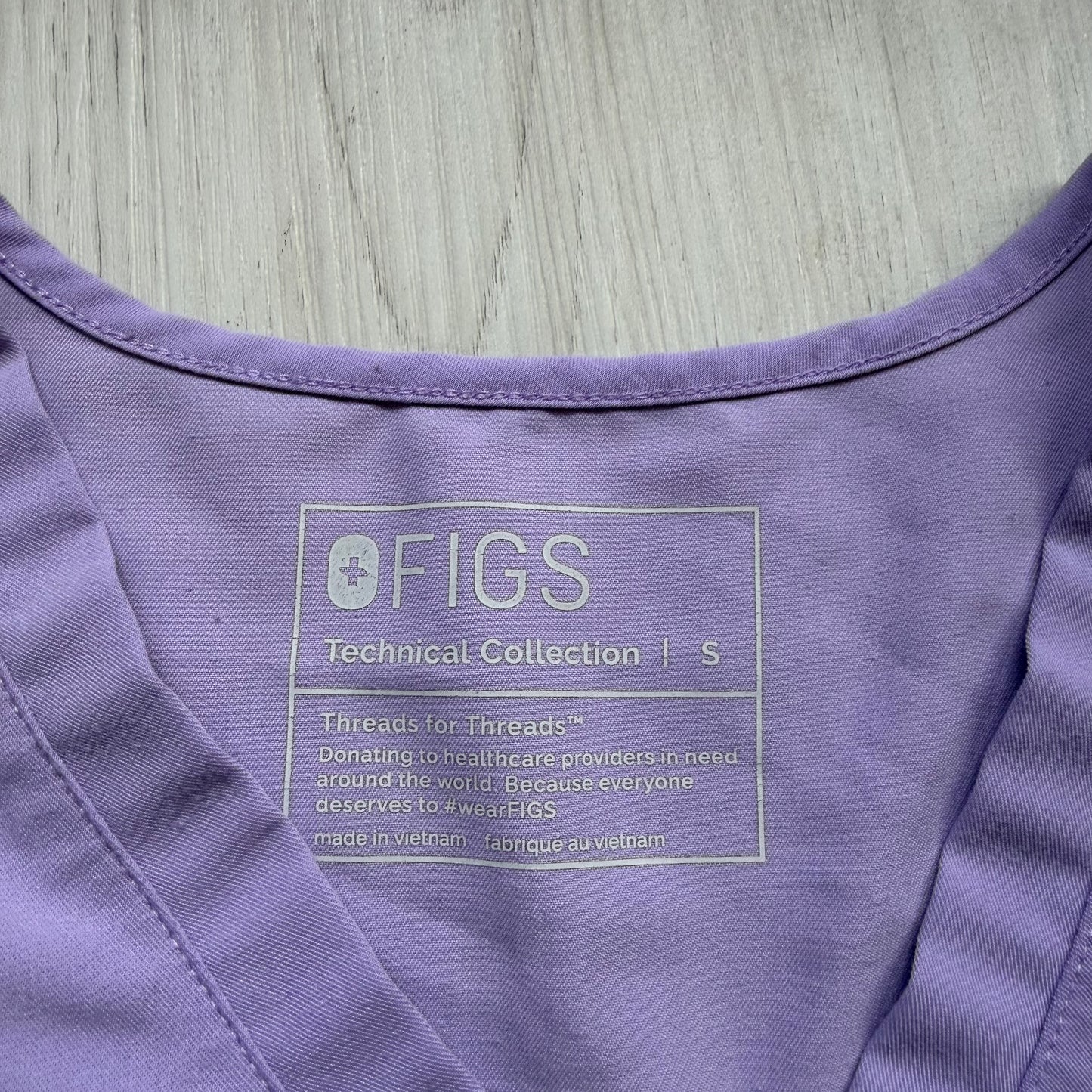 Figs Catarina Scrub One Pocket Top Lavender Dew