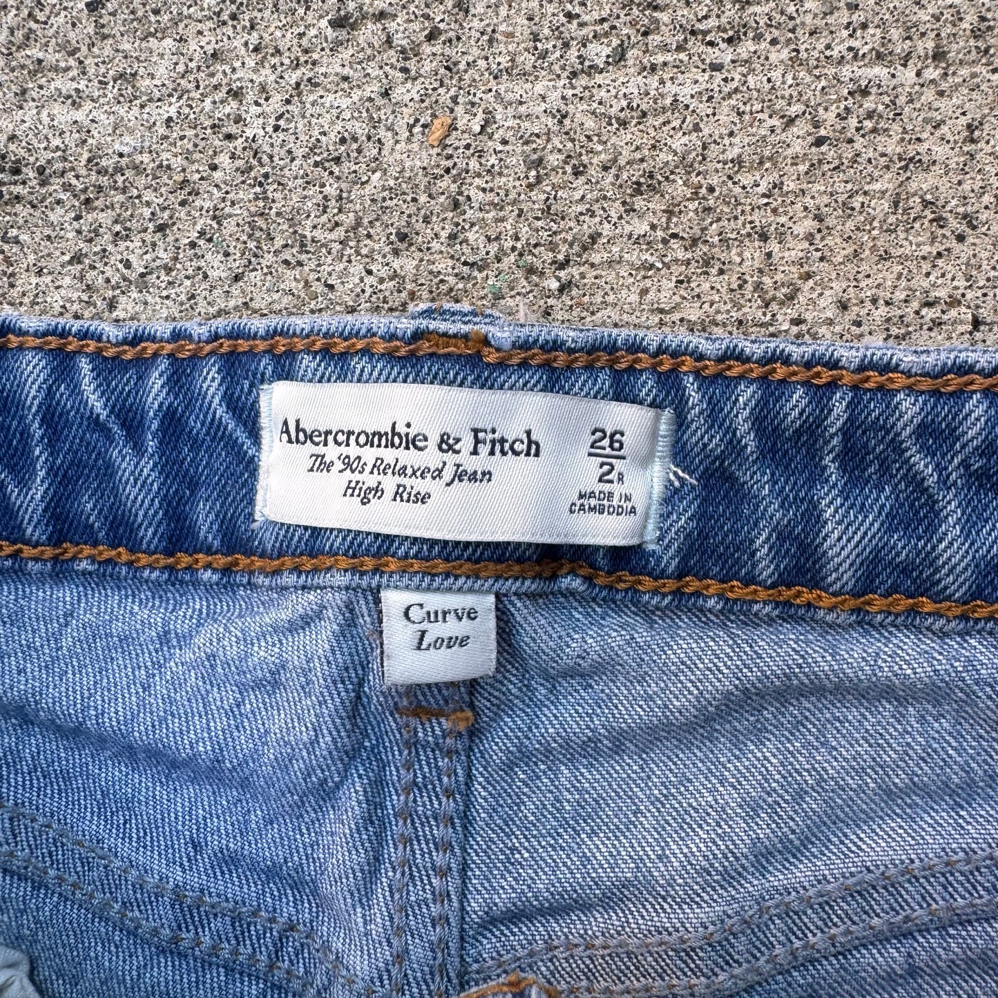 Abercrombie & Fitch The 90s Relaxed Jean