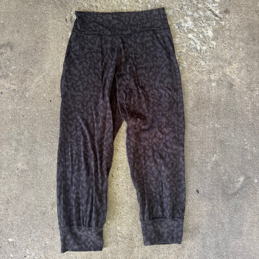 Lululemon Align Jogger Crop Formation Camo Deep Coal Multi