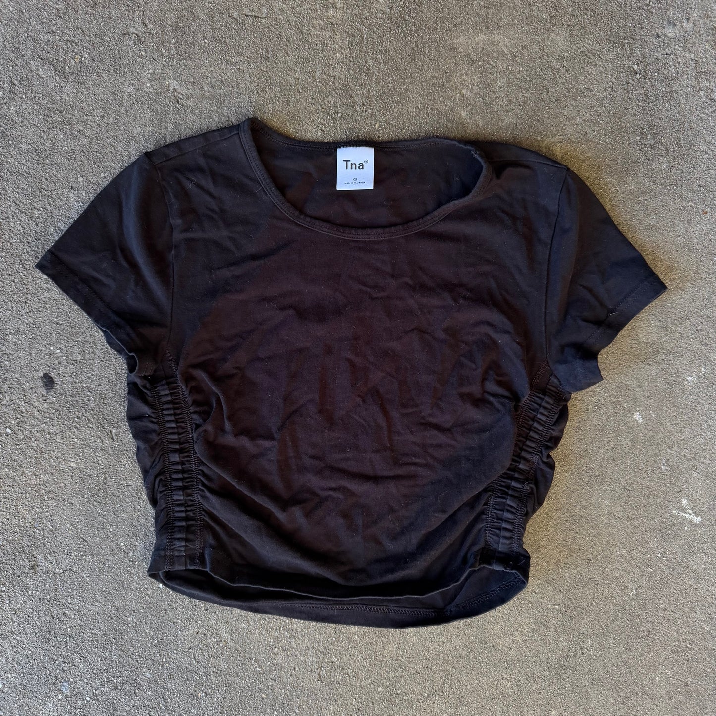 Aritzia TNA Ruched Crop Top