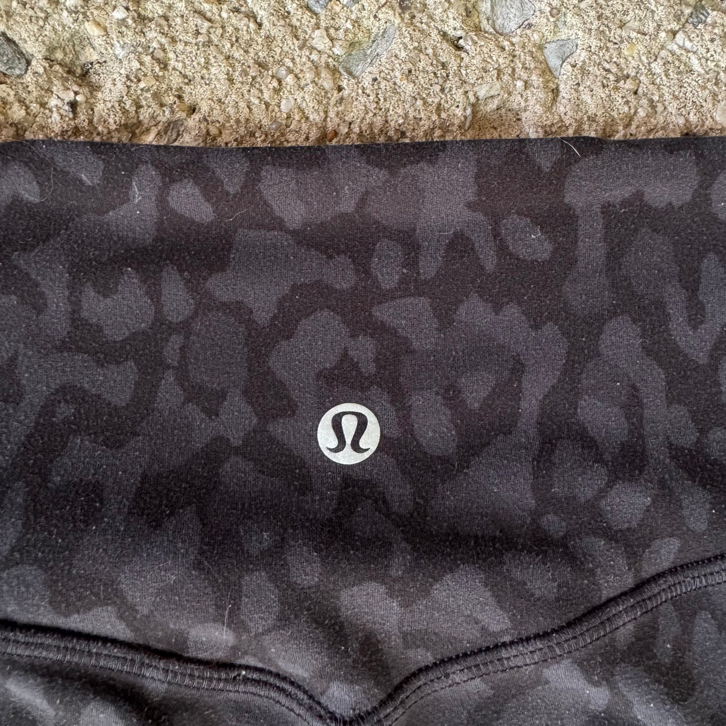 Lululemon Align Jogger Crop Formation Camo Deep Coal Multi