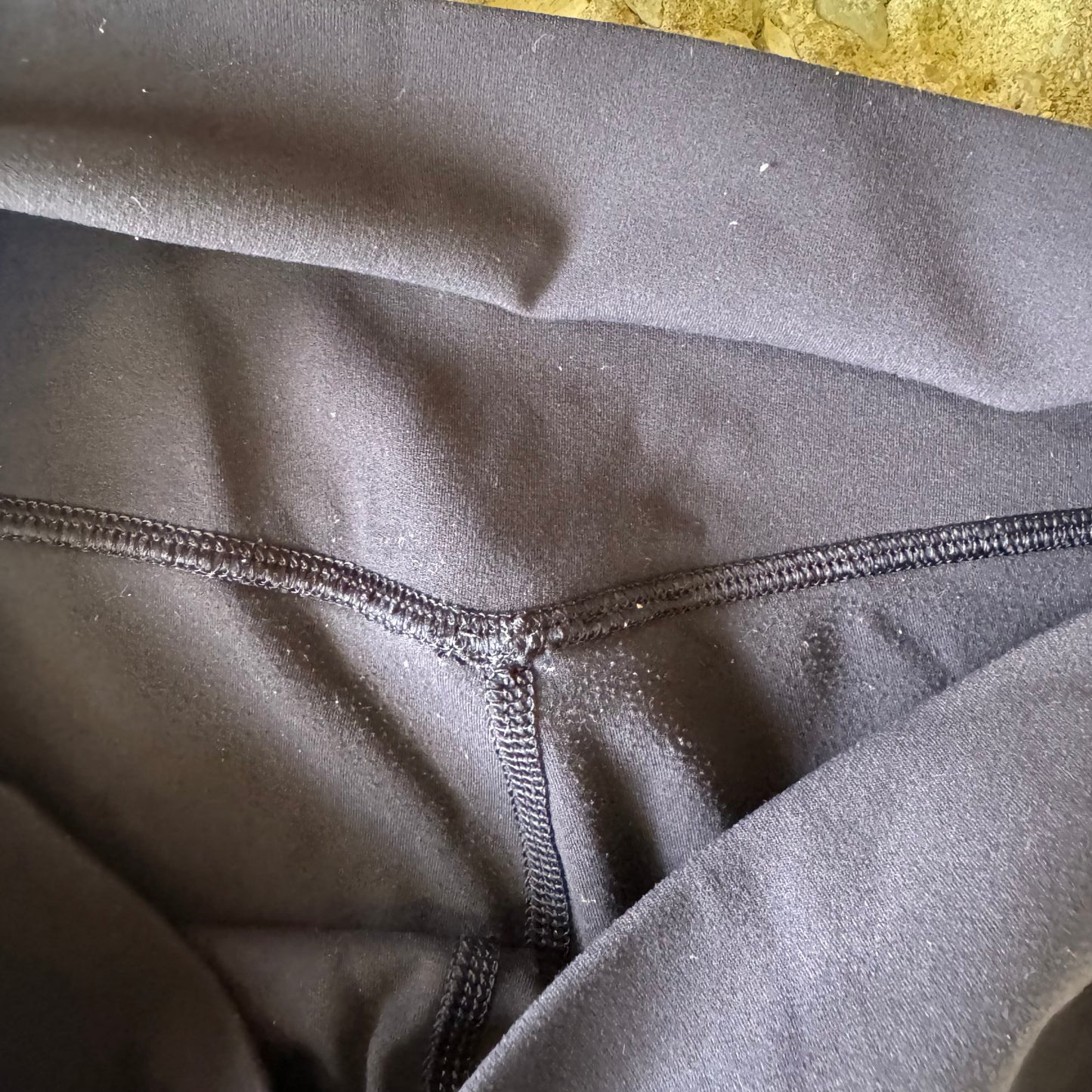Navy Cropped Lululemon Align Leggings