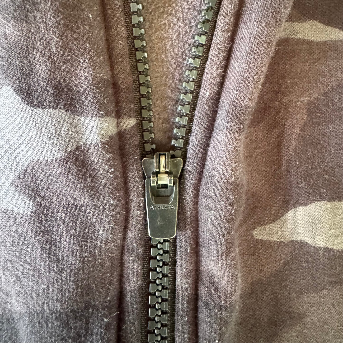 Athleta Triumph Printed Hoodie Black Camo