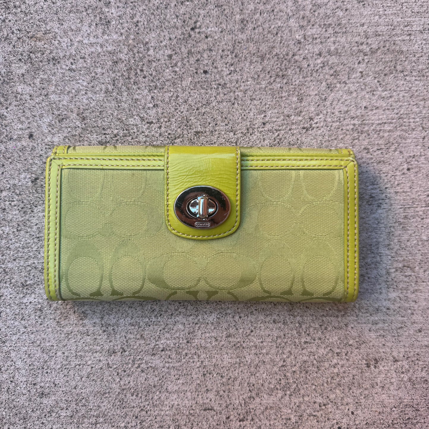 Vintage Coach Signature Turnlock Wallet