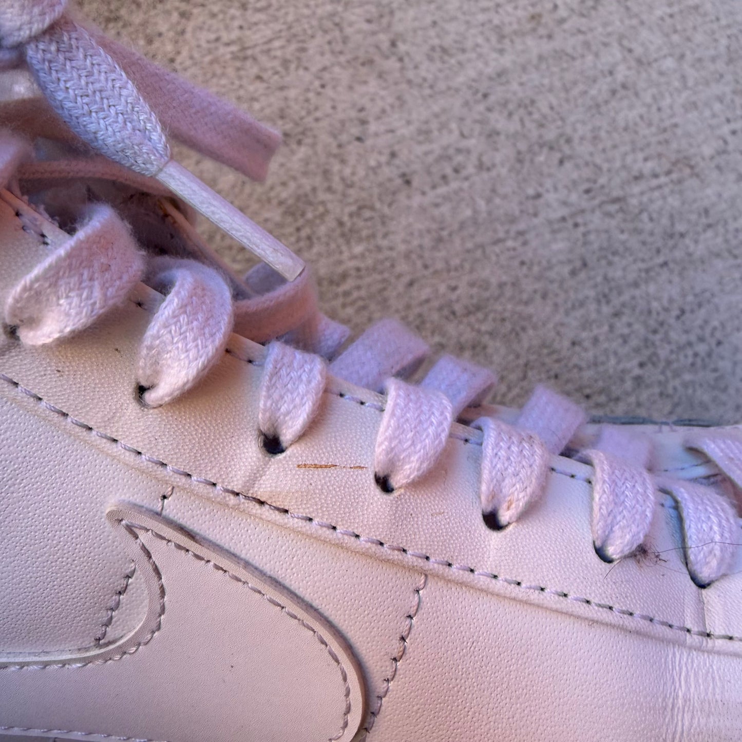 Nike Women’s Blazer Mid ‘77 Sneakers