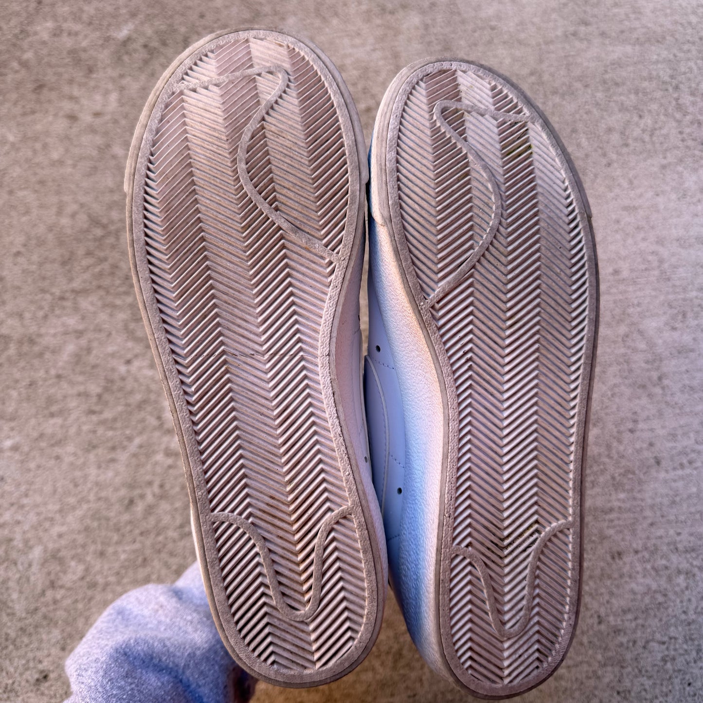 Nike Women’s Blazer Mid ‘77 Sneakers