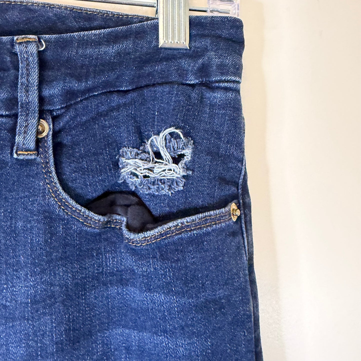 Good American Good Legs Crop