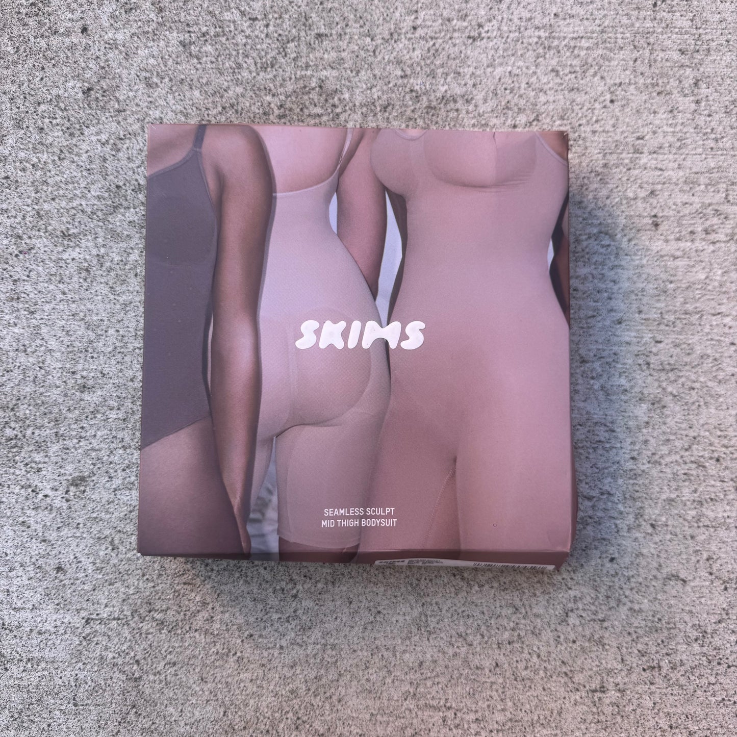 Skims Seamless Sculpt Mid Thigh Bodysuit Cocoa